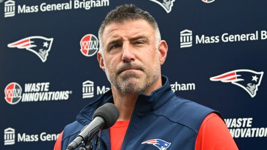 Mike Vrabel scolds Boston Globe reporter for asking same question repeatedly
