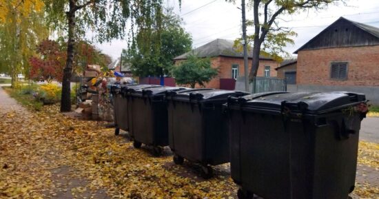 Woman's 'brilliant' revenge on 'entitled' neighbour who stole her rubbish bin